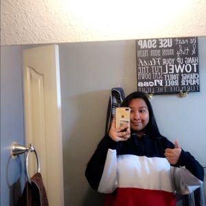 Meet your Posher, Adrianna